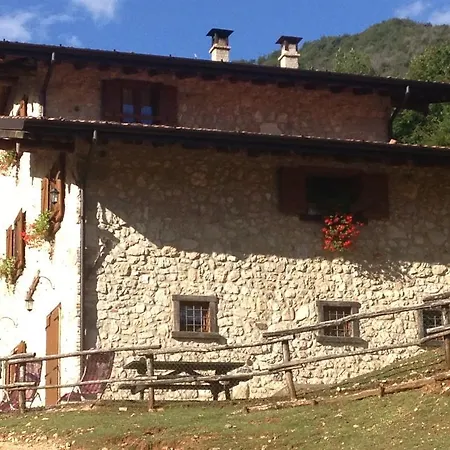 Agriturismo Agrimon مزرعة للإقامة Sabbio Chiese
